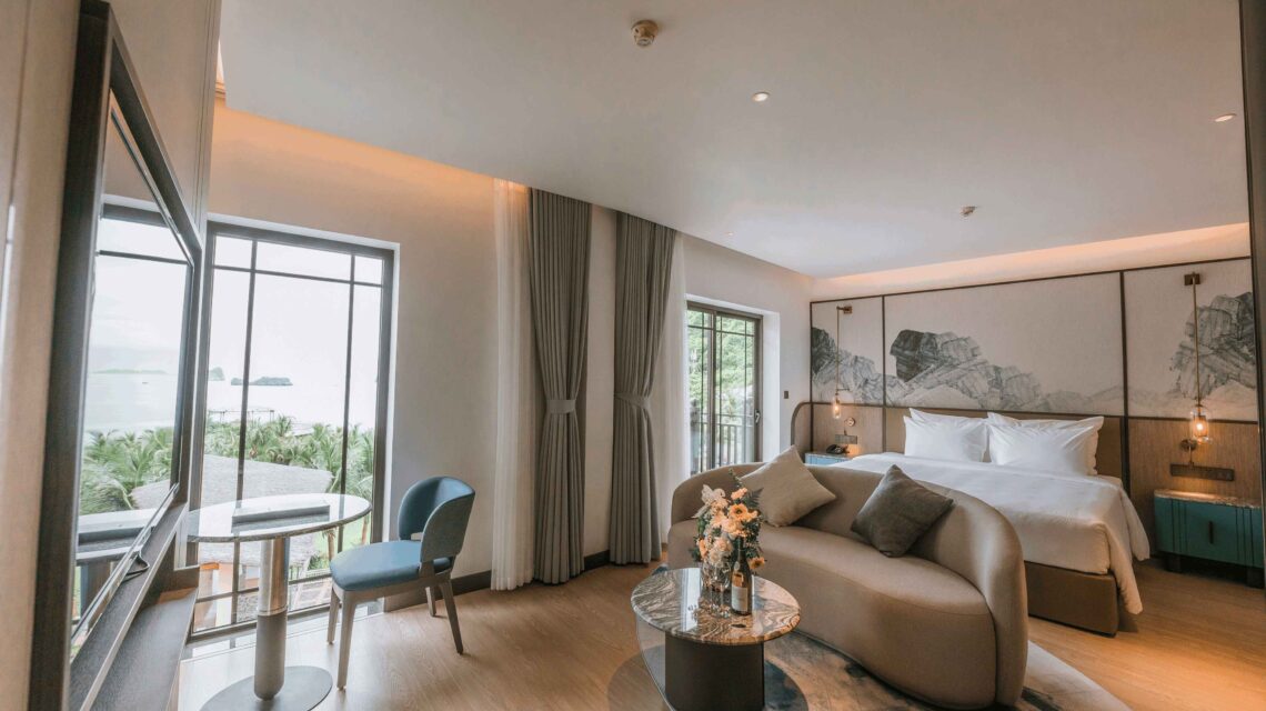 DELUXE SUITE OCEAN_00004 ReSized